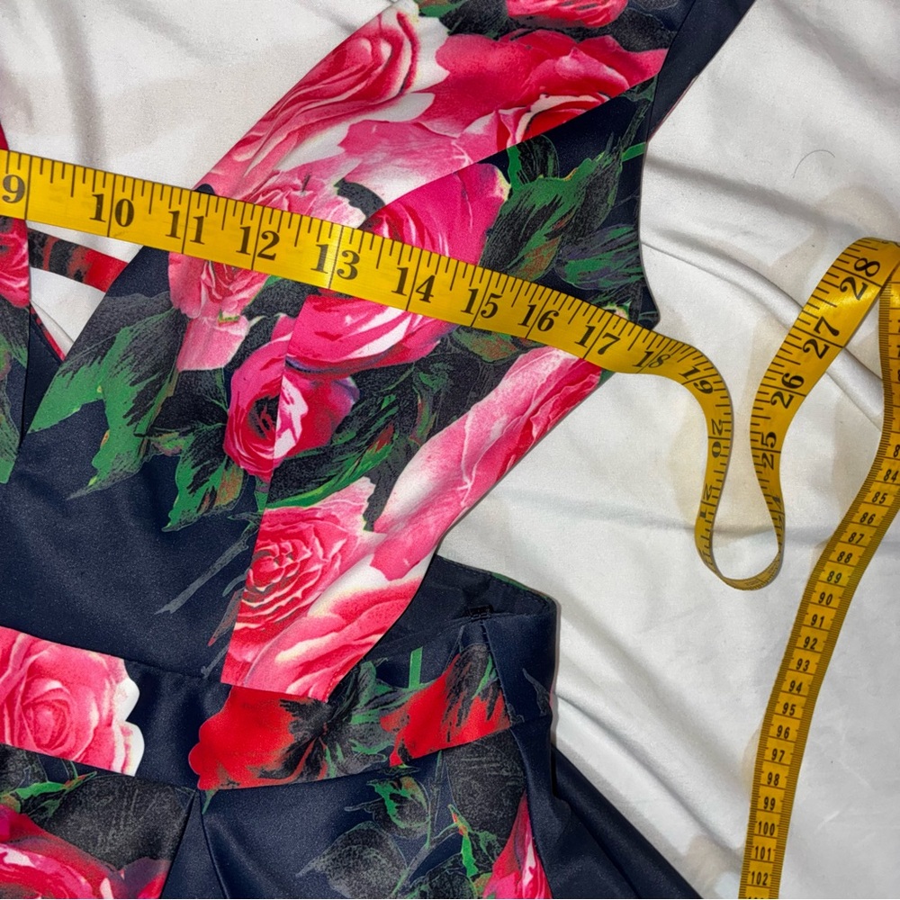🔥🔥 David's Bridal Navy Floral Dress with Petricoat - Picture 8 of 16
